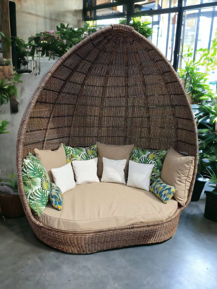 Daybed Egg design