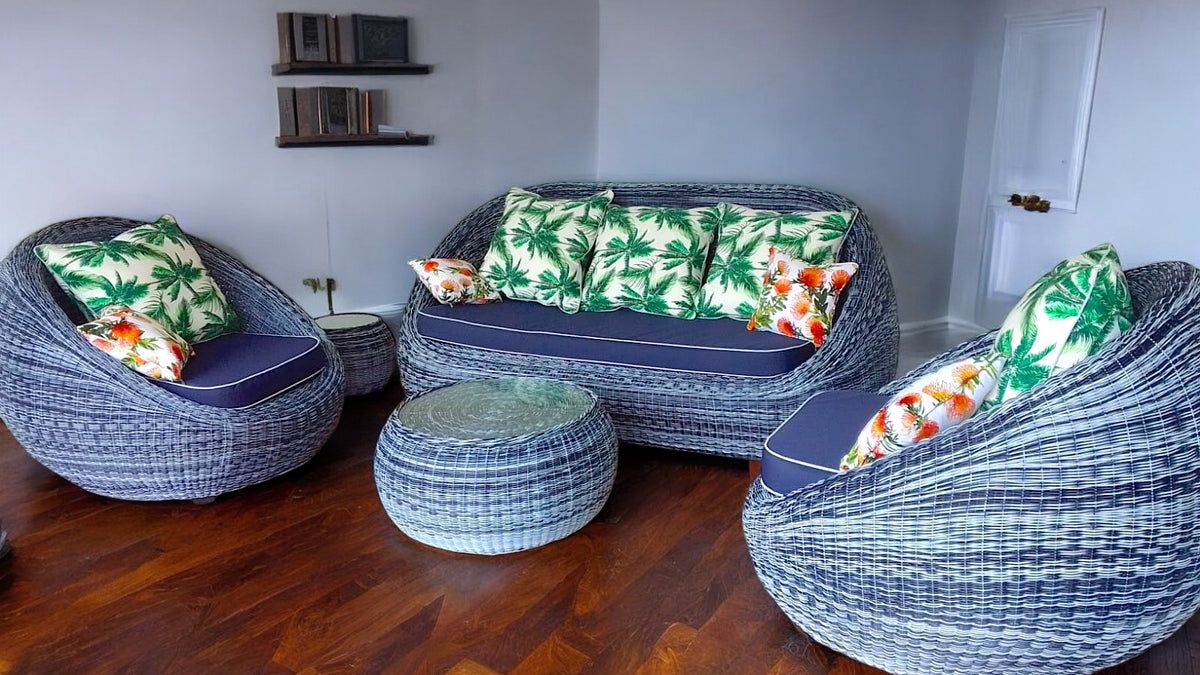 Outdoor Furniture Cocoon Design Set