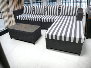Outdoor Furniture L-Shaped Modular 6-Seater set Flat-top design