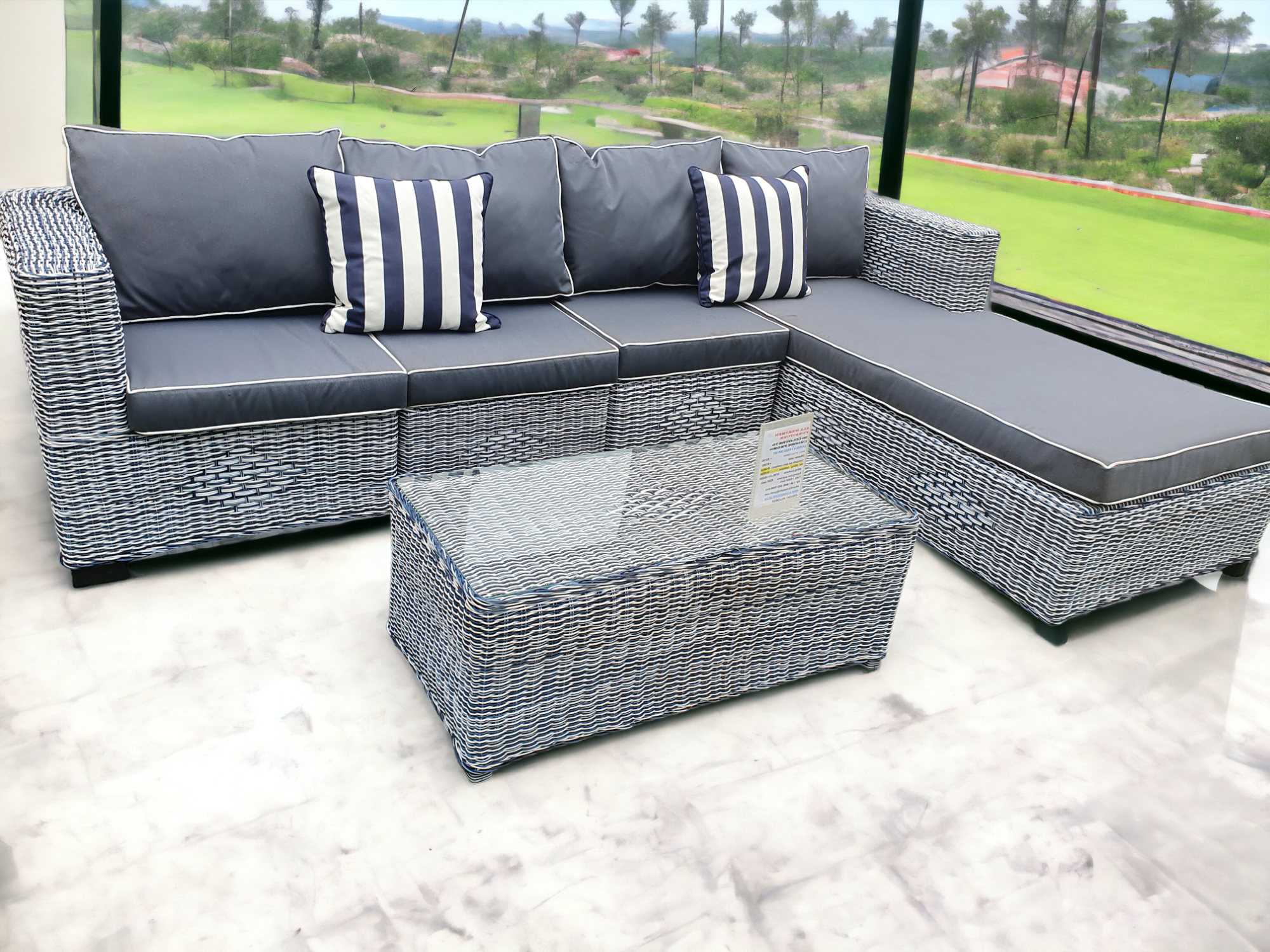 Outdoor Furniture L-Shaped Modular 6-Seater set Flat-top design