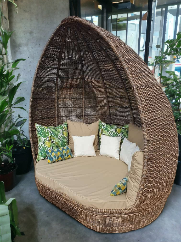 Daybed Egg design