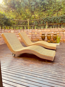 Pool Lounger - Curved Design