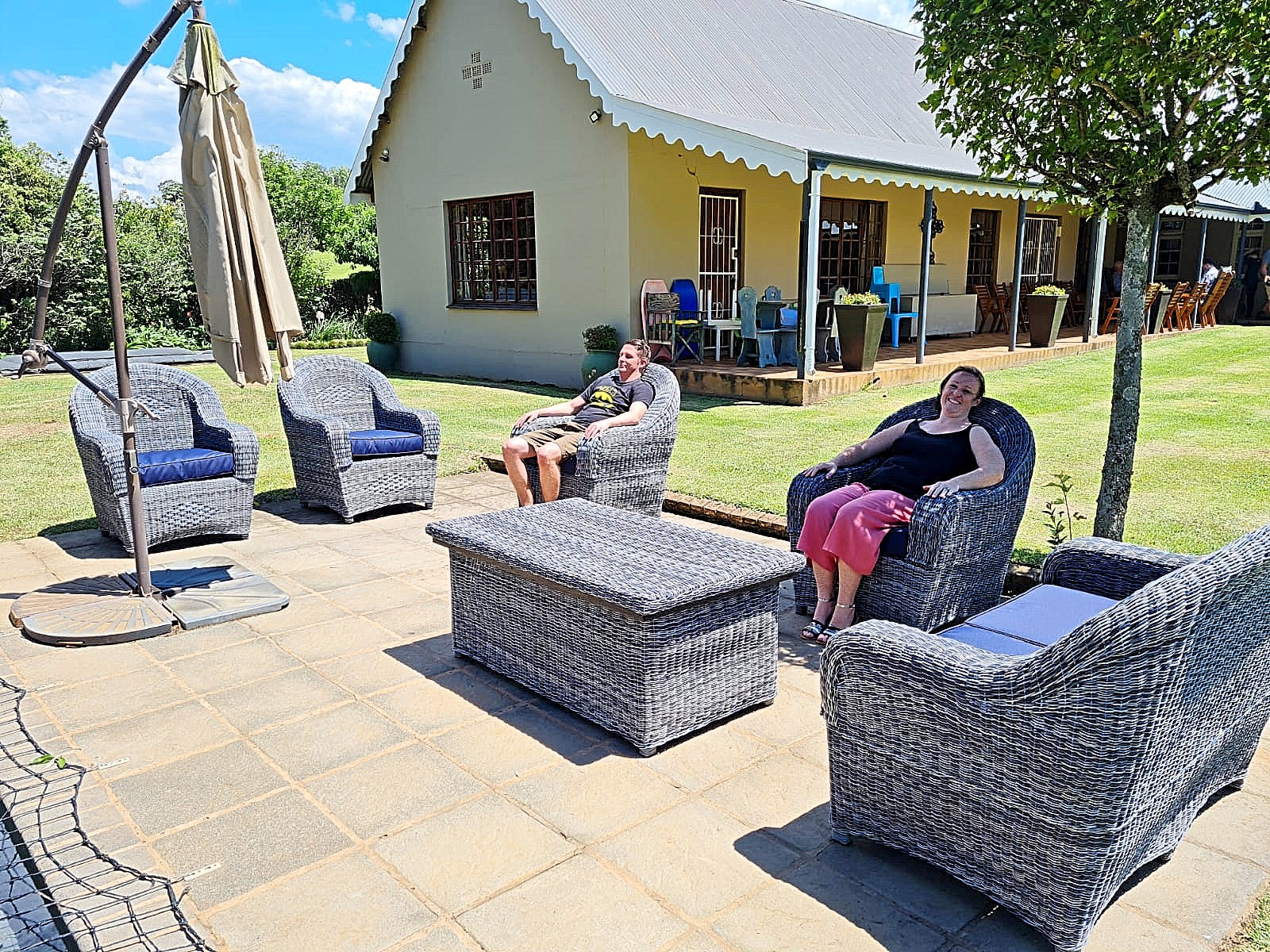 Outdoor Furniture Serengeti Arm Chairs design 6-Seater